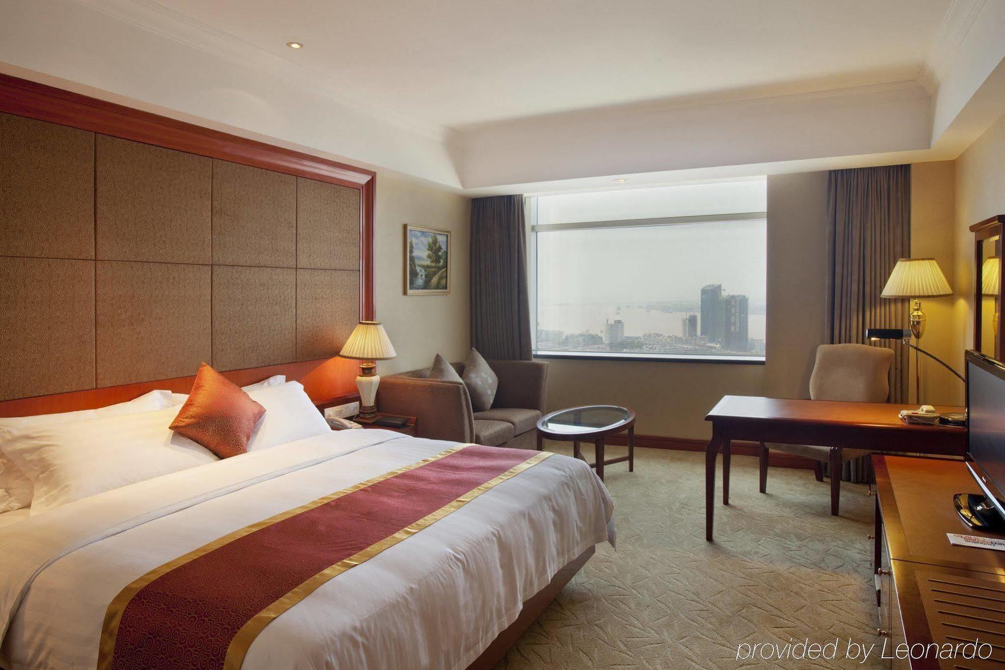 Crowne Plaza Wuhu 호텔 객실 사진